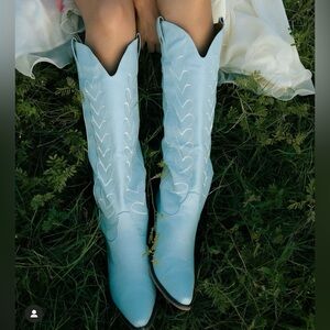 Blue Heeled Boots with Western Stitching
